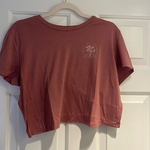 Vuori cropped tee shirt M
